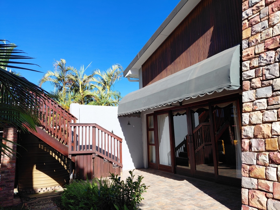 4 Bedroom Property for Sale in Bothasrus Eastern Cape